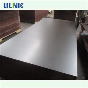 18 मिमी फॉर्मवर्क कंक्रीट शटरिंग फिल्म प्लाइवुड का सामना करना पड़ा