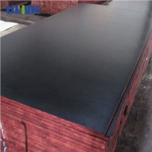 काले ब्राउन फिल्म कंक्रीट Formwork प्लाईवुड का सामना करना पड़ा